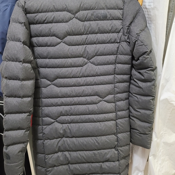 North face Puffer 550 Fill - Picture 3 of 5
